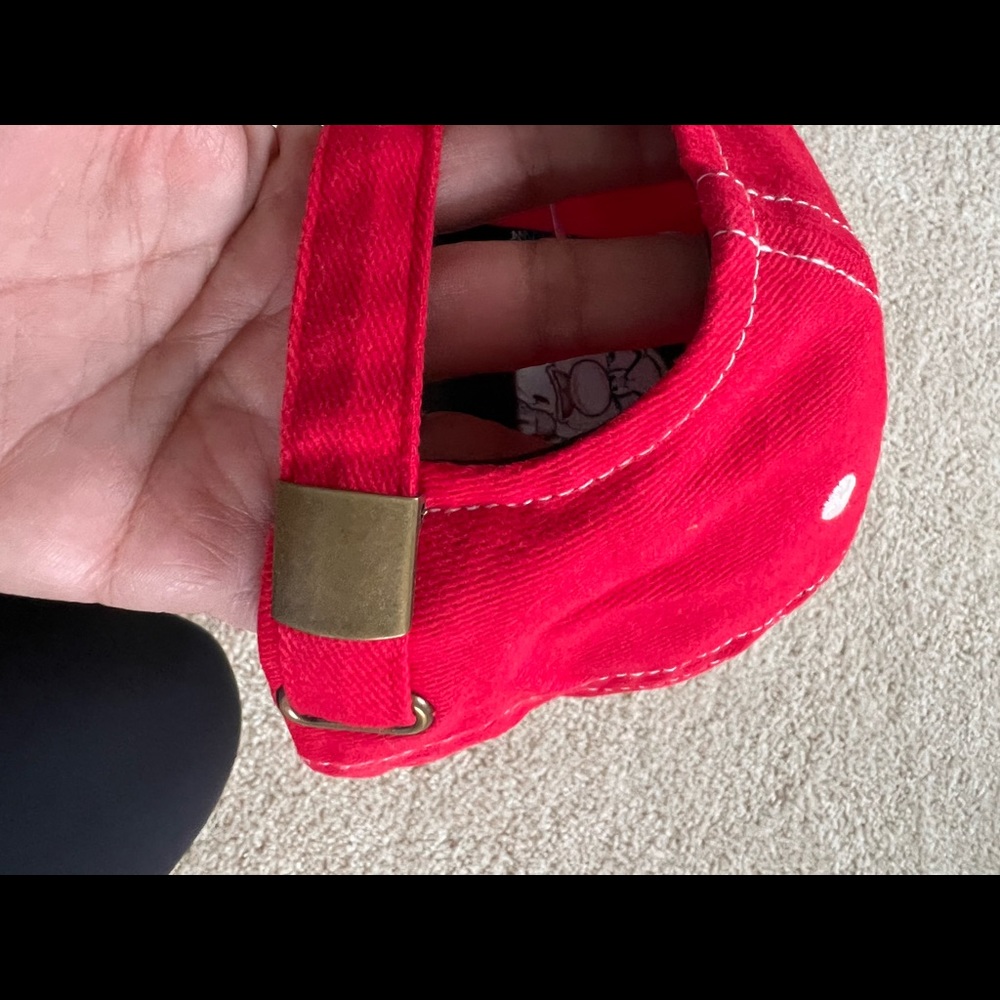 Disney red Grumpy hat - Picture 11 of 13